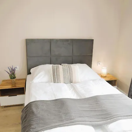 Feriehus New, Large For 4 People *