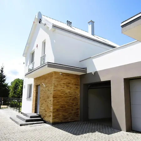 Feriehus New, Large For 4 People *