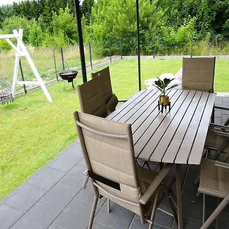 New, Large For 4 People Feriehus *